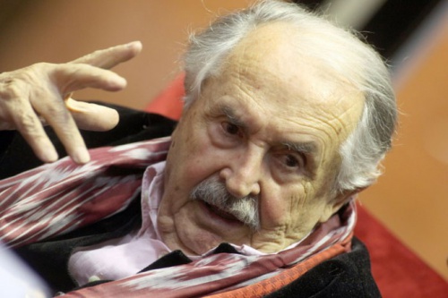 Italian screenwriter Tonino Guerra dies aged 92