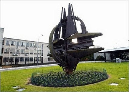 NATO: in Ukraine fight more than 1000 Russian soldiers 