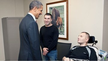 Obama visited Georgian soldier in Bethesda