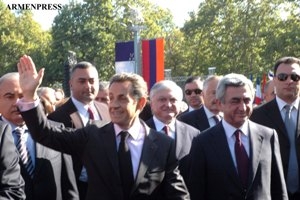 President of France wraps up his state visit to Armenia