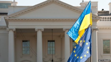 Russia recalls ambassador as Kiev turns towards EU