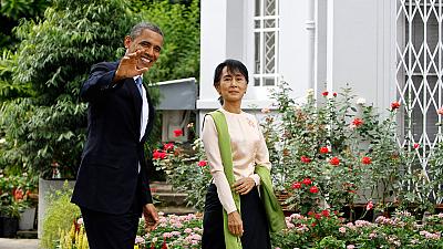 Praise and pressure as Obama starts historic Myanmar visit