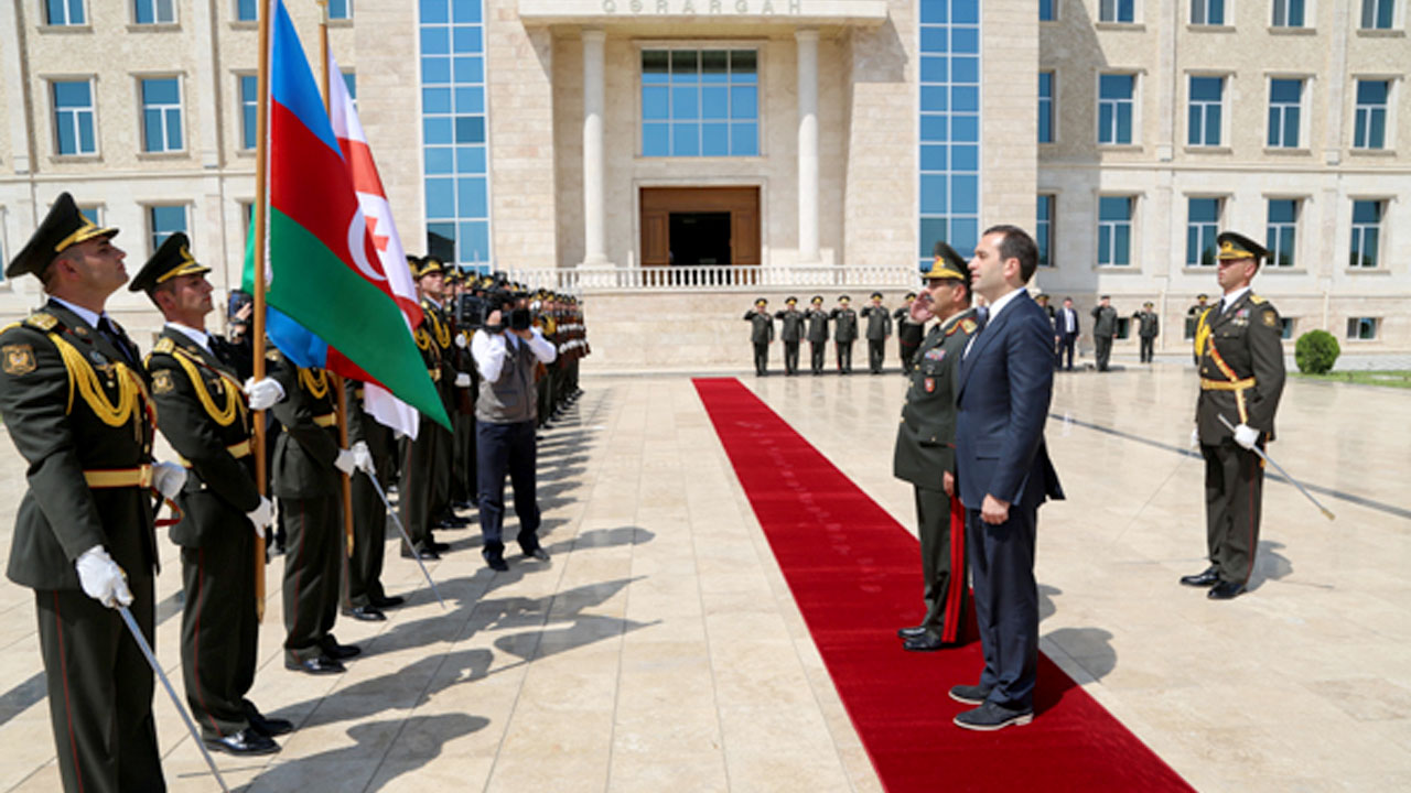 Defence Minister Met with Azerbaijanian Counterpart 