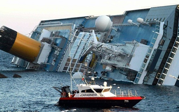 Costa Concordia: Search resumes for survivors