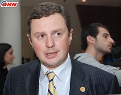 Dmitri Lortkipanidze opposition MP accused president in breach of Constitutional obligations