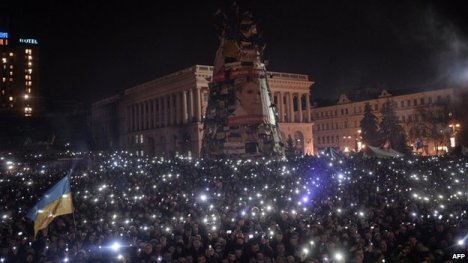 Uncertainty in Ukraine despite a landmark deal