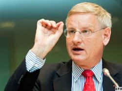 Karl Bildt: Geneva talks should not stop