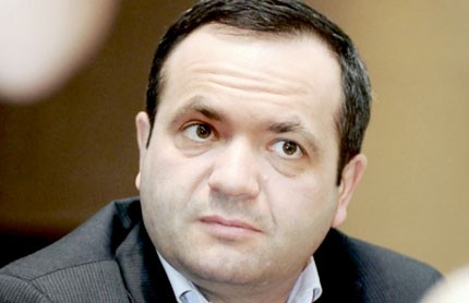 National Movement considers that the Ministry of Health should review the list of medicines issued by prescription 