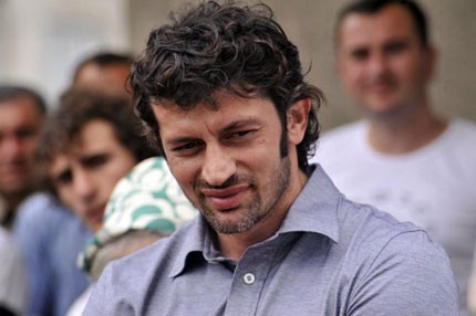 Kakha Kaladze is called in the world team