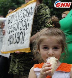Refugees protest action takes place against eviction from hotel Abkhazia