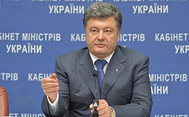 Poroshenko: Situation in Donbas cannot be solved by military methods alone