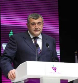 Levan Gachechiladze: Burjanadze s family  against our party a dirty campaign carries out