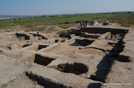 In Bolnisi there was discovered the settlement dated with VI century BC