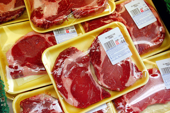 Red meat increases death, cancer and heart risk, says study